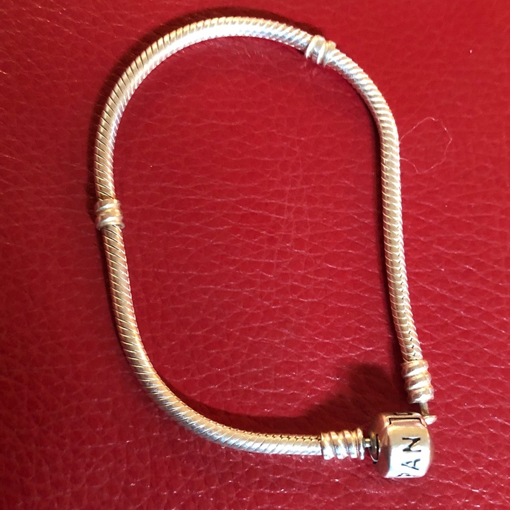 Authentic barrel clasp pandora bracelet
